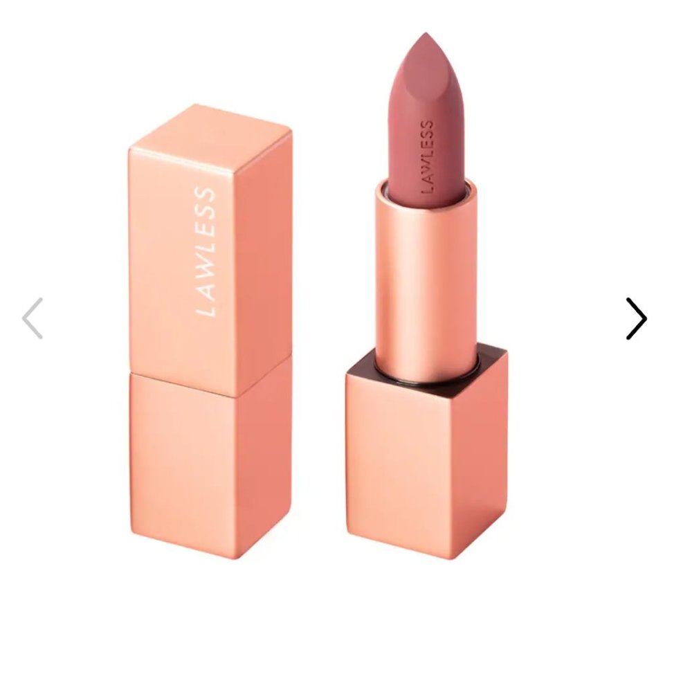 LAWLESS FORGET THE FILLER LIP-PLUMPING SATIN CREAM LIPSTICK "MINX"